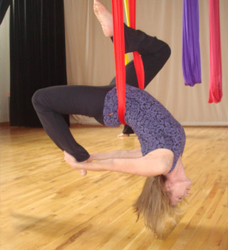 aerial yoga photo 01